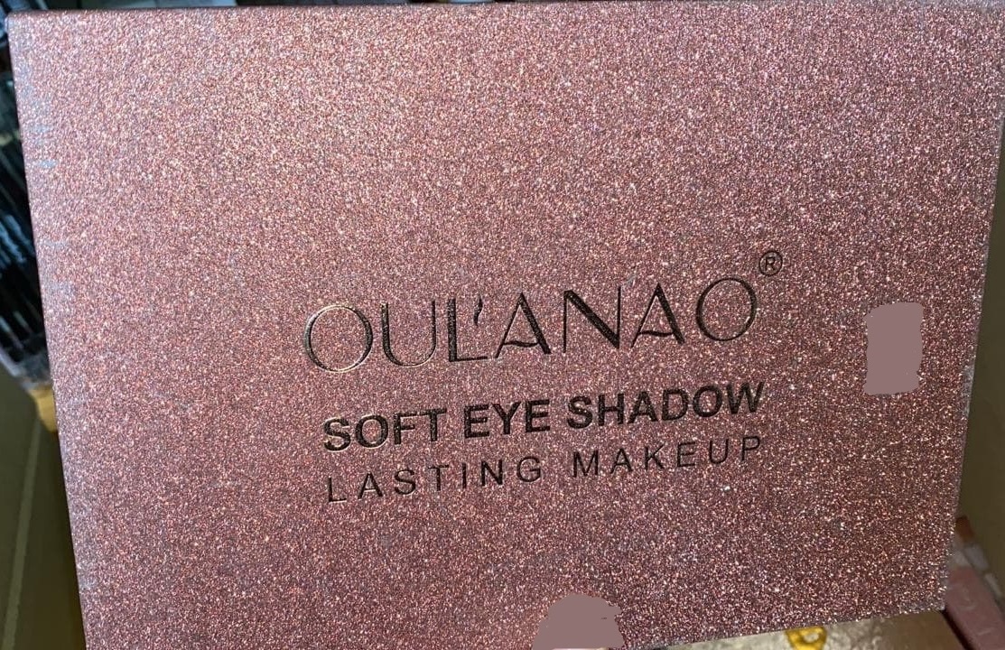 Палетка теней Oulanao Soft Eye Shadow оптом