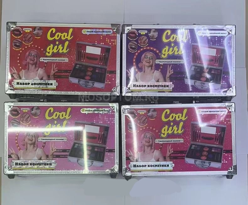 Бьюти бокс для девочек Cool Girl 32 предмета в чемодане оптом - Фото №2